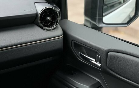 Toyota Land Cruiser Prado, 2024 год, 10 490 000 рублей, 30 фотография