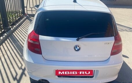 BMW 1 серия, 2011 год, 805 000 рублей, 7 фотография