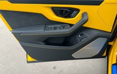Lamborghini Urus I, 2024 год, 43 500 000 рублей, 6 фотография