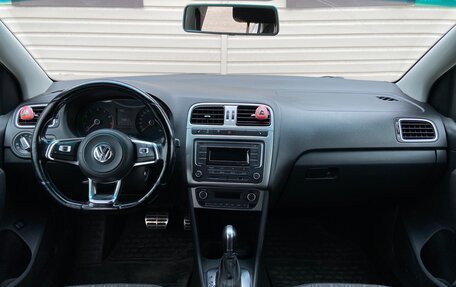 Volkswagen Polo VI (EU Market), 2018 год, 1 050 000 рублей, 14 фотография
