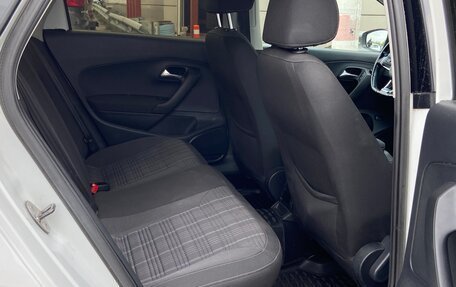 Volkswagen Polo VI (EU Market), 2018 год, 1 050 000 рублей, 20 фотография