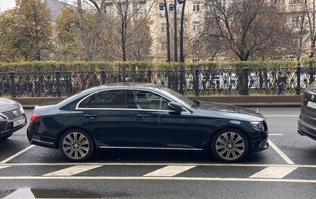 Mercedes-Benz E-Класс, 2016 год, 5 100 000 рублей, 6 фотография