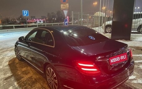 Mercedes-Benz E-Класс, 2016 год, 5 100 000 рублей, 4 фотография