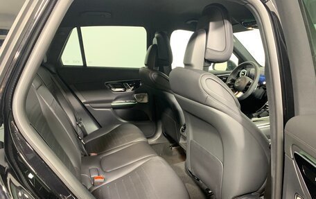 Mercedes-Benz GLC, 2024 год, 12 670 000 рублей, 17 фотография