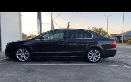 Skoda Superb III рестайлинг, 2009 год, 780 000 рублей, 8 фотография