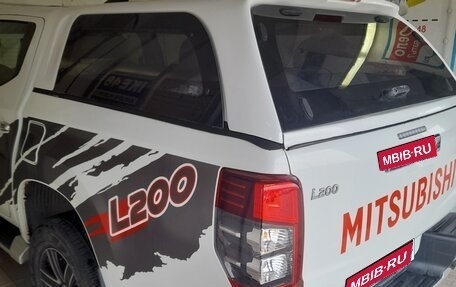 Mitsubishi L200 IV рестайлинг, 2022 год, 4 000 000 рублей, 6 фотография