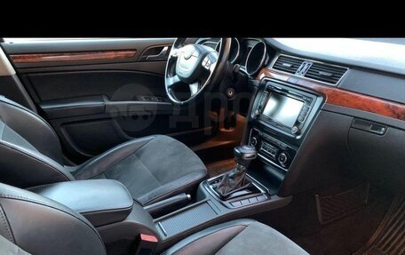 Skoda Superb III рестайлинг, 2009 год, 780 000 рублей, 17 фотография