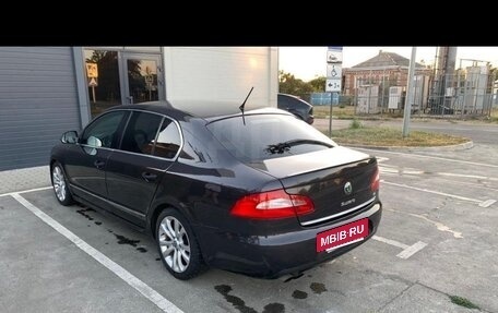 Skoda Superb III рестайлинг, 2009 год, 780 000 рублей, 4 фотография