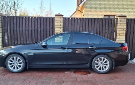 BMW 5 серия, 2015 год, 2 600 000 рублей, 4 фотография