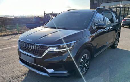 KIA Carnival, 2022 год, 4 100 000 рублей, 2 фотография