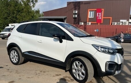 Renault Kaptur I рестайлинг, 2019 год, 1 250 000 рублей, 3 фотография