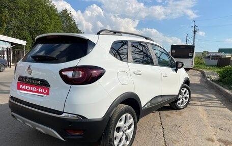 Renault Kaptur I рестайлинг, 2019 год, 1 250 000 рублей, 4 фотография