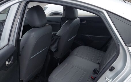 Hyundai Solaris II рестайлинг, 2019 год, 1 300 000 рублей, 10 фотография