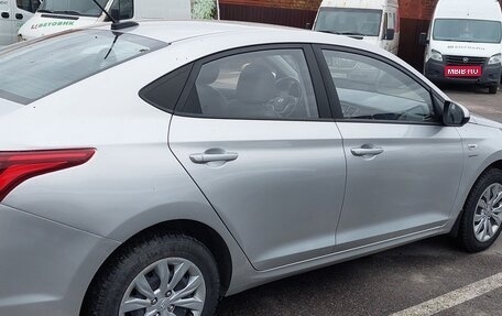 Hyundai Solaris II рестайлинг, 2019 год, 1 300 000 рублей, 7 фотография