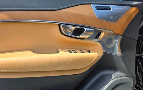 Volvo XC90 II рестайлинг, 2020 год, 3 950 000 рублей, 11 фотография