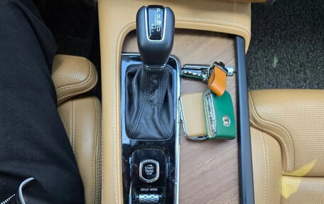 Volvo XC90 II рестайлинг, 2020 год, 3 950 000 рублей, 18 фотография