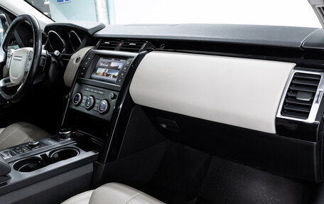 Land Rover Discovery IV, 2017 год, 3 899 000 рублей, 18 фотография
