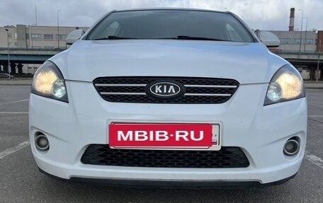 KIA cee'd I рестайлинг, 2008 год, 660 000 рублей, 2 фотография