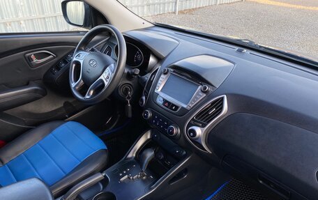 Hyundai ix35 I рестайлинг, 2010 год, 1 028 000 рублей, 3 фотография