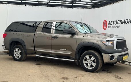 Toyota Tundra II, 2013 год, 2 690 000 рублей, 6 фотография