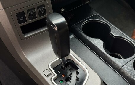 Toyota Tundra II, 2013 год, 2 690 000 рублей, 15 фотография