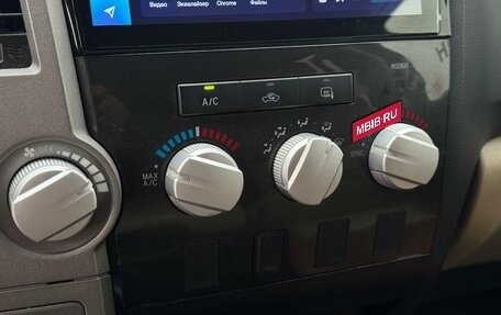 Toyota Tundra II, 2013 год, 2 690 000 рублей, 16 фотография