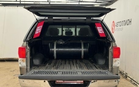 Toyota Tundra II, 2013 год, 2 690 000 рублей, 23 фотография