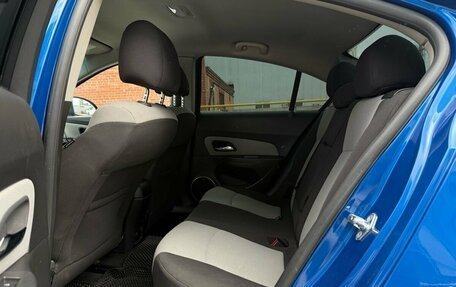 Chevrolet Cruze II, 2011 год, 770 000 рублей, 15 фотография