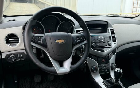 Chevrolet Cruze II, 2011 год, 770 000 рублей, 16 фотография