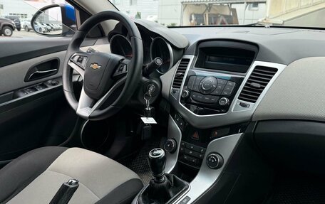 Chevrolet Cruze II, 2011 год, 770 000 рублей, 20 фотография