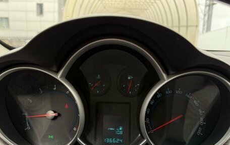 Chevrolet Cruze II, 2011 год, 770 000 рублей, 24 фотография