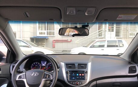 Hyundai Solaris II рестайлинг, 2012 год, 815 000 рублей, 3 фотография
