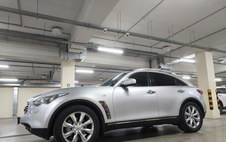 Infiniti FX II, 2011 год, 2 200 000 рублей, 8 фотография