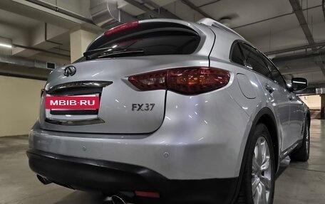 Infiniti FX II, 2011 год, 2 200 000 рублей, 3 фотография