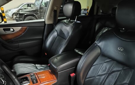 Infiniti FX II, 2011 год, 2 200 000 рублей, 11 фотография