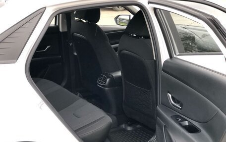 Hyundai Elantra, 2021 год, 1 780 000 рублей, 14 фотография