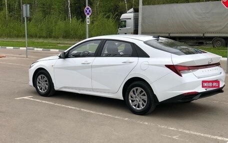 Hyundai Elantra, 2021 год, 1 780 000 рублей, 5 фотография