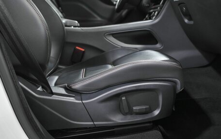 Jaguar F-Pace, 2017 год, 2 199 000 рублей, 22 фотография