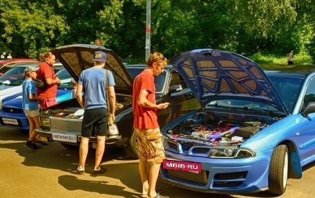 Mitsubishi Carisma I, 1999 год, 500 000 рублей, 2 фотография