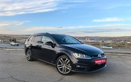 Volkswagen Golf VII, 2015 год, 1 350 000 рублей, 2 фотография