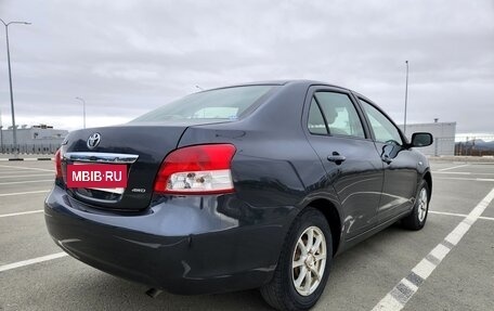 Toyota Belta, 2006 год, 600 000 рублей, 6 фотография