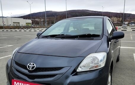Toyota Belta, 2006 год, 600 000 рублей, 3 фотография