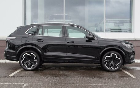 Volkswagen Tiguan, 2024 год, 6 399 000 рублей, 5 фотография