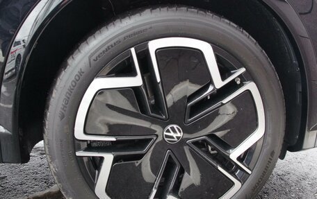 Volkswagen Tiguan, 2024 год, 6 399 000 рублей, 7 фотография