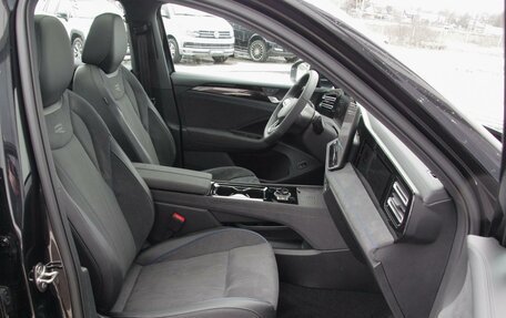 Volkswagen Tiguan, 2024 год, 6 399 000 рублей, 10 фотография