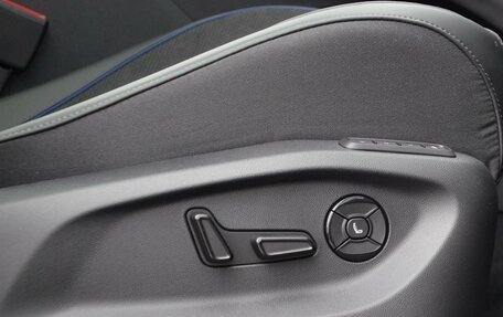 Volkswagen Tiguan, 2024 год, 6 399 000 рублей, 29 фотография