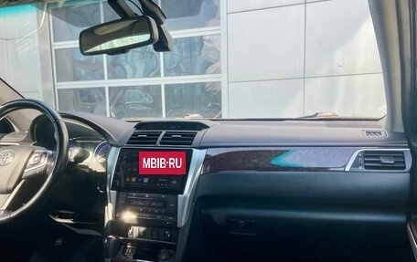 Toyota Camry, 2015 год, 2 050 000 рублей, 11 фотография