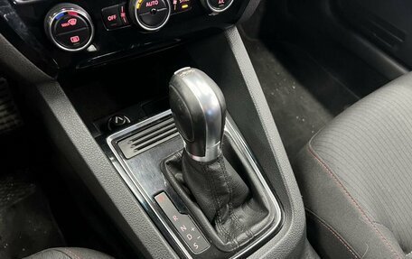 Volkswagen Jetta VI, 2017 год, 1 400 000 рублей, 17 фотография
