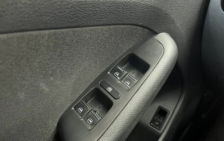 Volkswagen Jetta VI, 2017 год, 1 400 000 рублей, 22 фотография