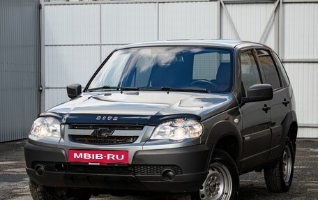 Chevrolet Niva I рестайлинг, 2016 год, 695 000 рублей, 1 фотография